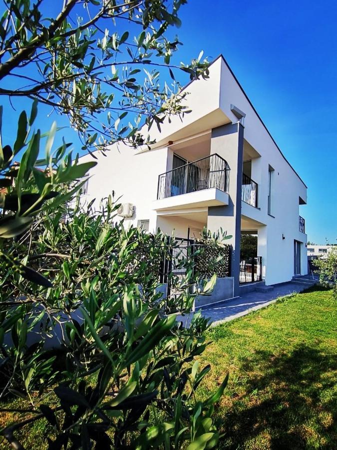 Apartments La Mar Zambratija Esterno foto